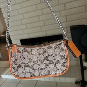 Coach crystal swinger size 20